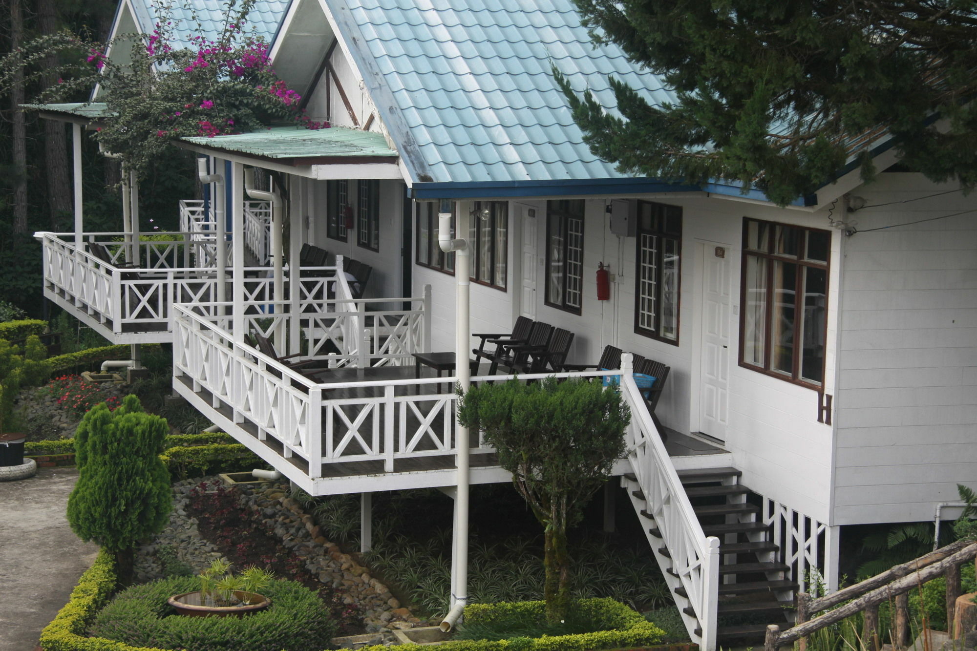 Kinabalu Pine Resort Kundasang Exterior photo